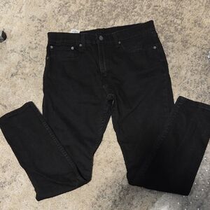Levi's Black Straight Jeans
